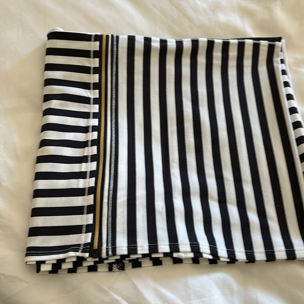 Lululemon Vinyasa Scarf - Picture 4 of 4